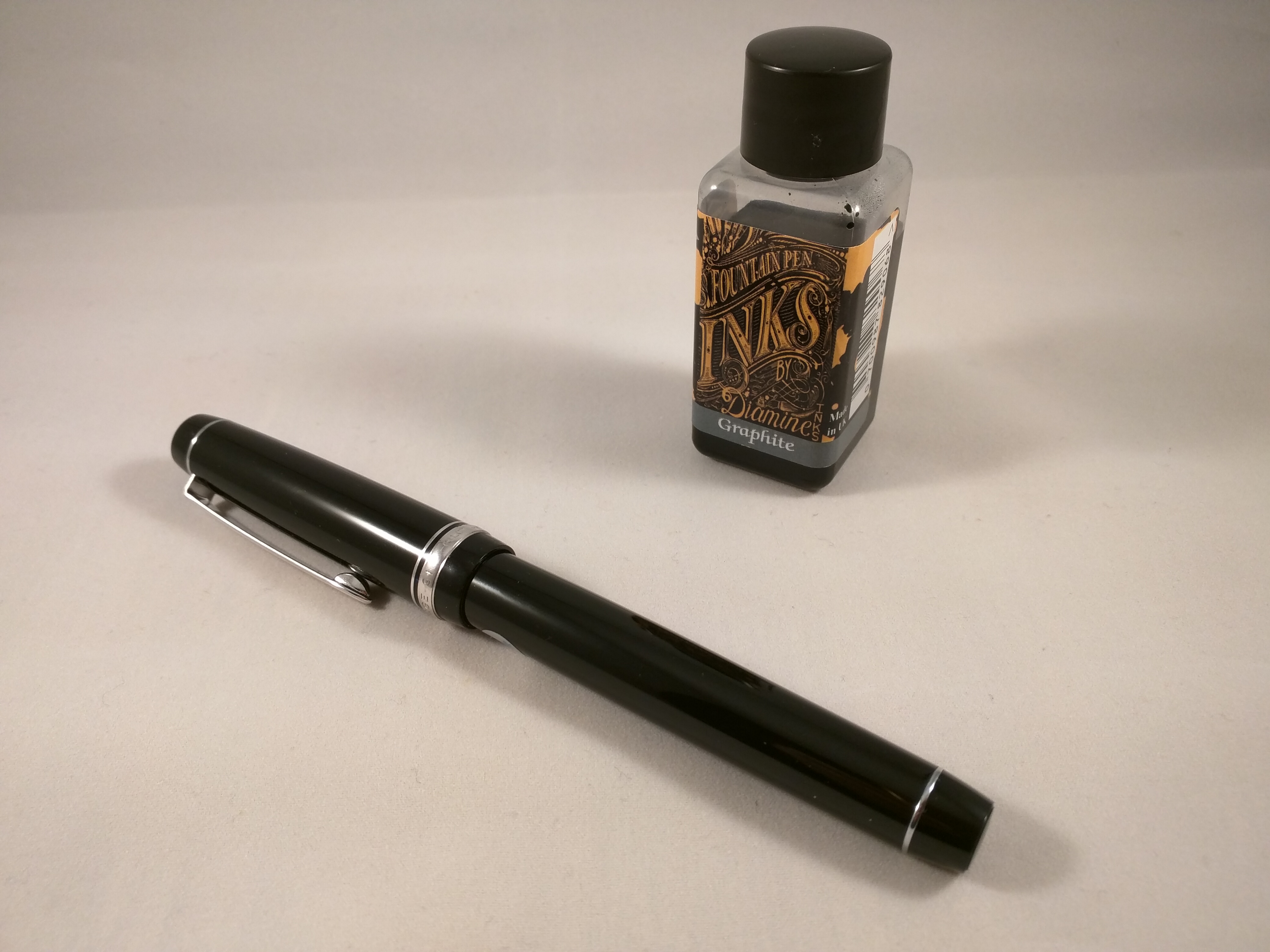 Diamine Graphite bottle and Pilot Custom Heritage 91