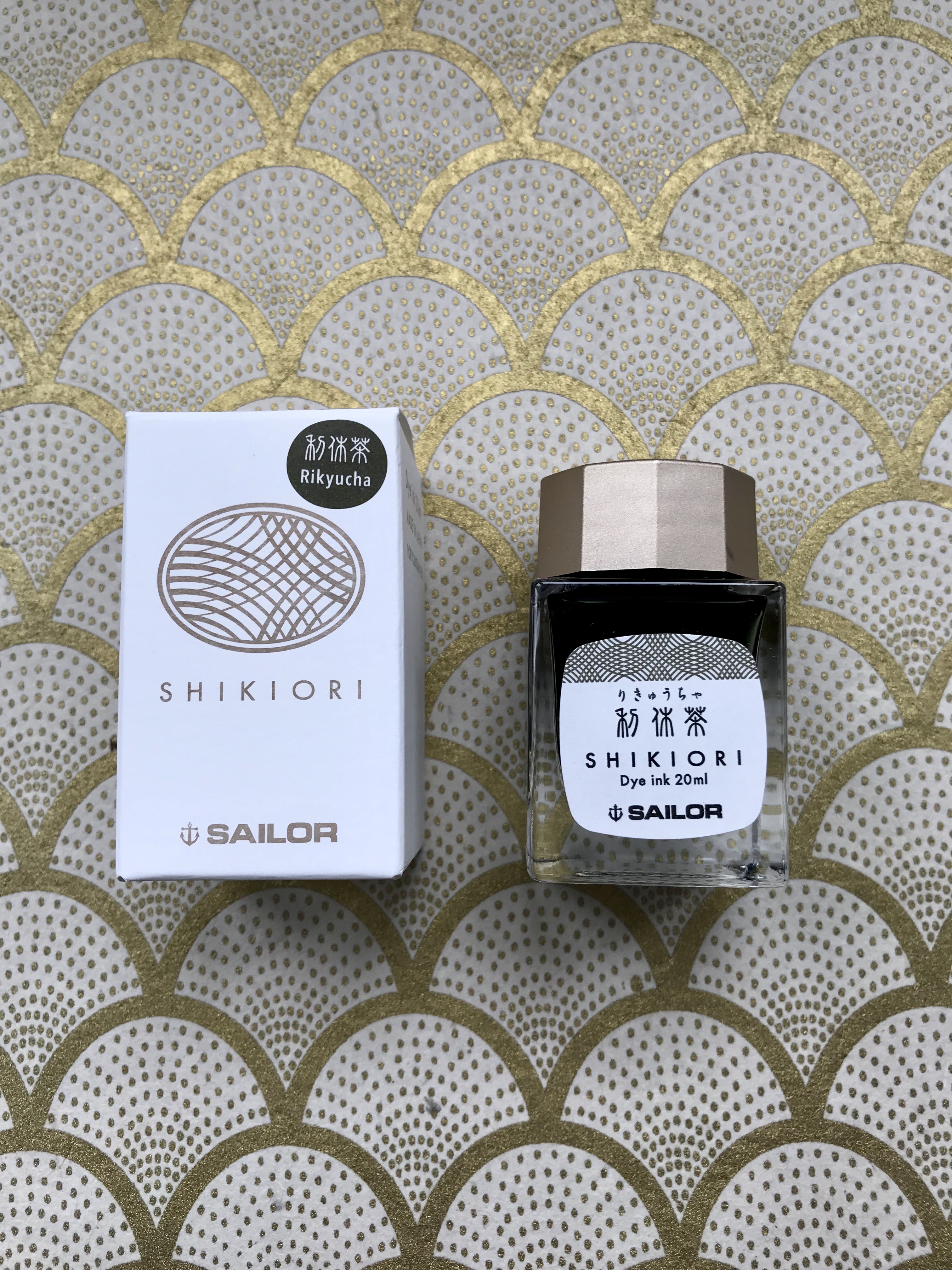 Sailor Shikiori Rikyucha box and bottle